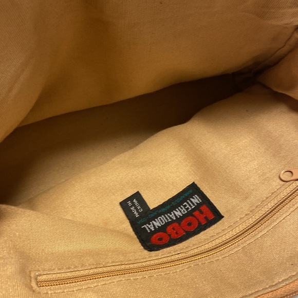 hobo international vintage woven tan leather shoulder bag - Picture 8 of 8